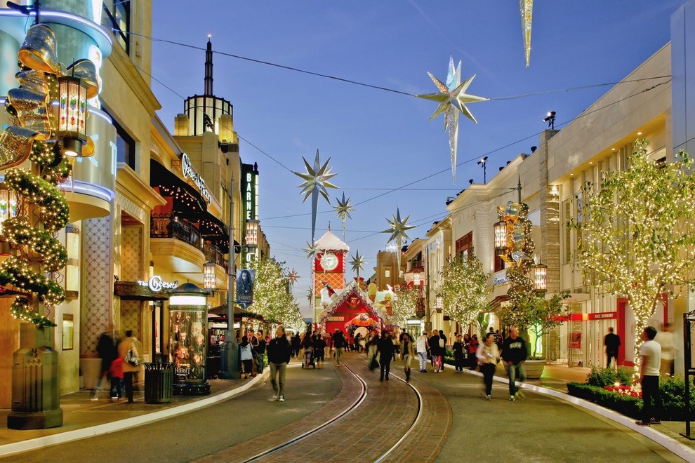 the-grove-xmas_54_990x660
